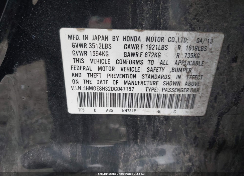 2013 HONDA FIT VIN: JHMGE8H32DC047157