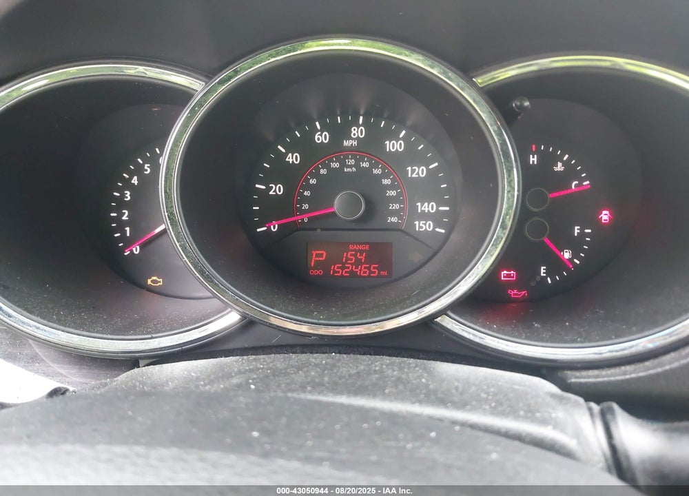 2011 KIA SORENTO VIN: 5XYKTDA23BG100419