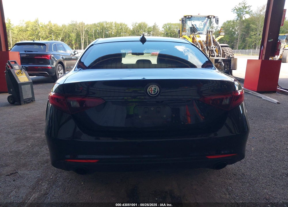 2019 ALFA ROMEO GIULIA VIN: ZARFANBN4K7608407