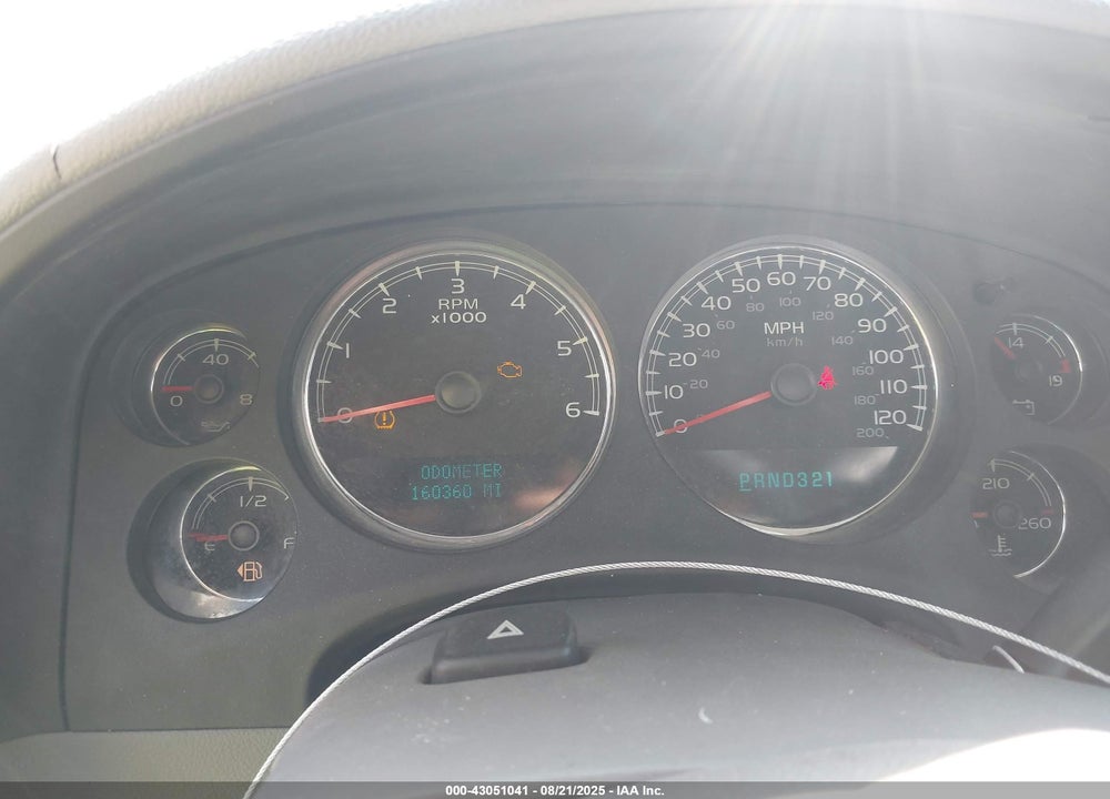 2007 CHEVROLET SUBURBAN 1500 VIN: 1GNFK16347J216490