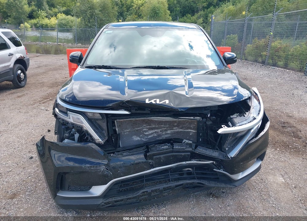 2024 KIA CARNIVAL MPV LX SEAT PACKAGE VIN: KNDNB4H37R6424808