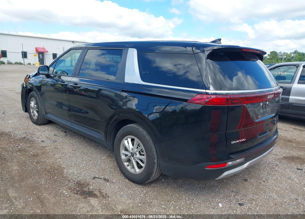 2024 KIA CARNIVAL MPV LX SEAT PACKAGE VIN: KNDNB4H37R6424808
