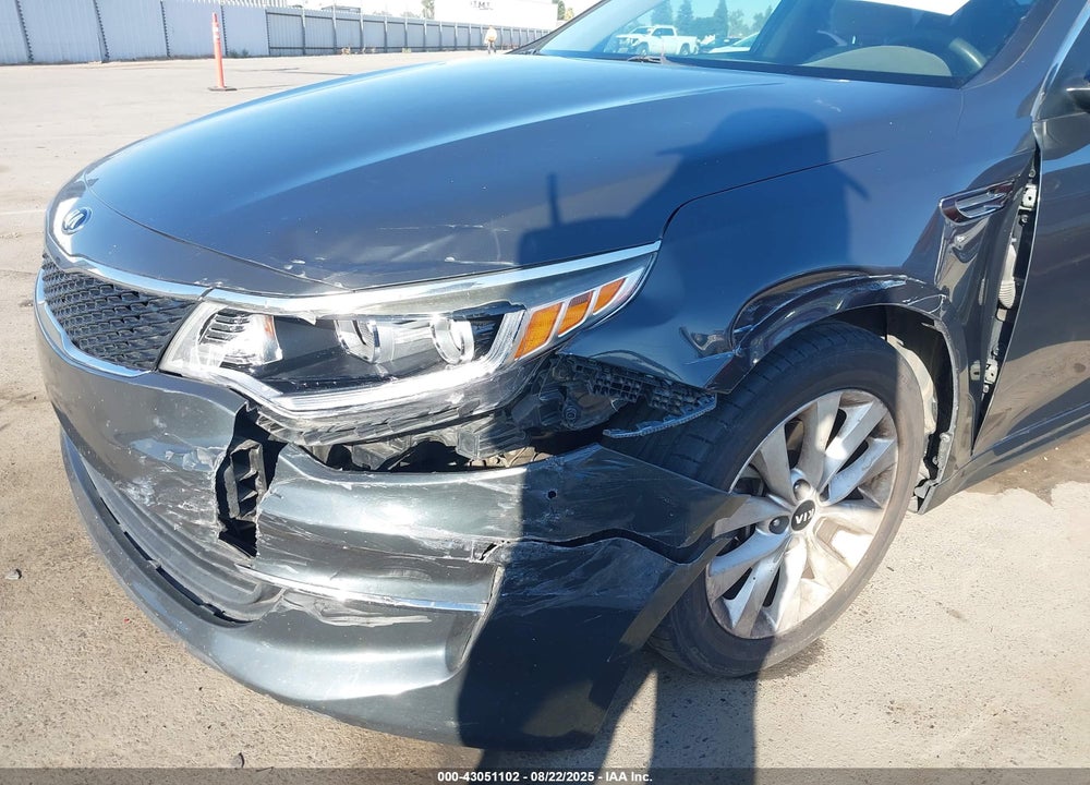 2016 KIA OPTIMA VIN: 5XXGT4L36GG010866