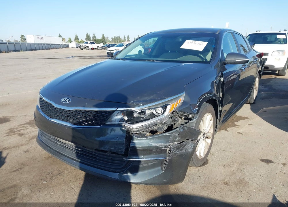 2016 KIA OPTIMA VIN: 5XXGT4L36GG010866