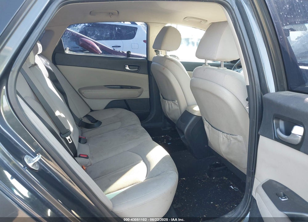 2016 KIA OPTIMA VIN: 5XXGT4L36GG010866