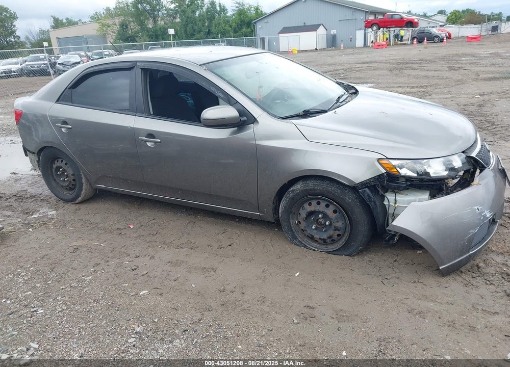 2013 KIA FORTE VIN: KNAFU4A21D5664870