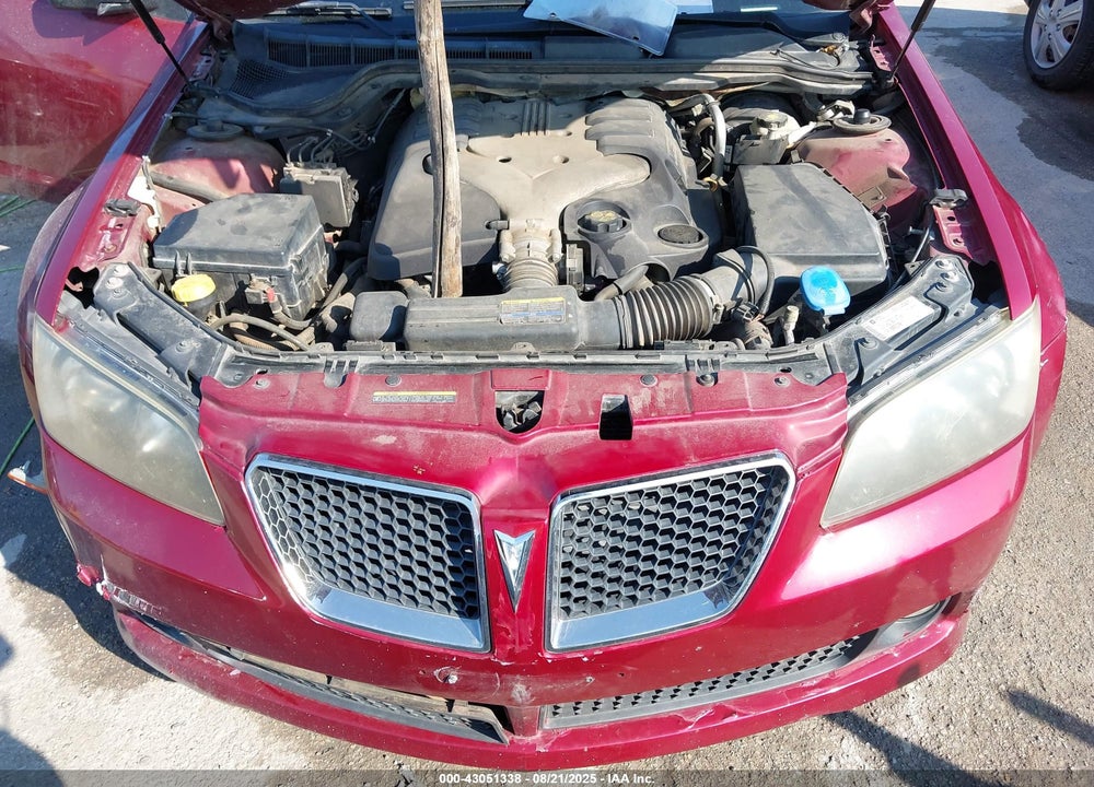 2009 PONTIAC G8 VIN: 6G2ER57739L185899