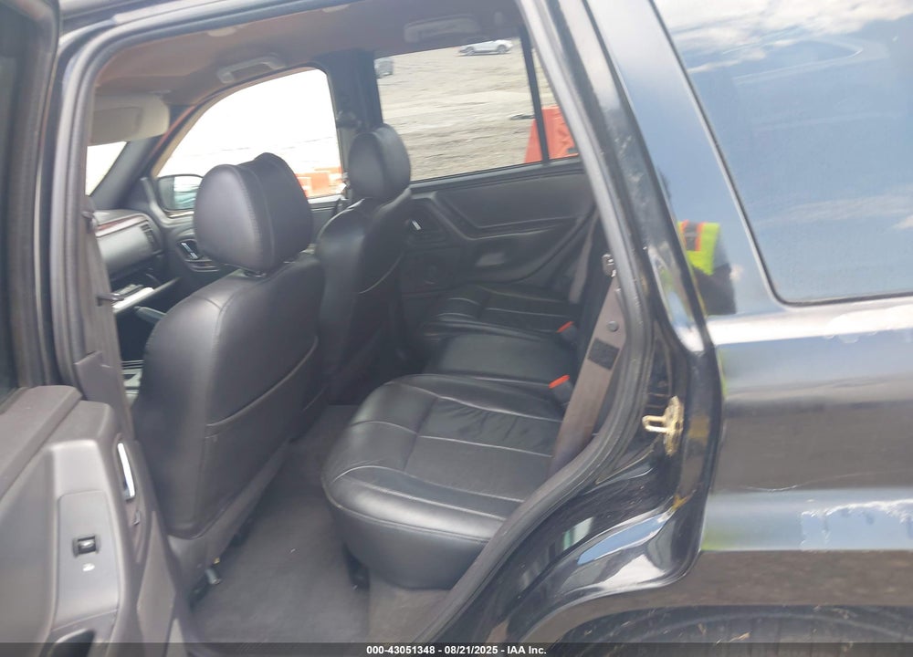 2000 JEEP GRAND CHEROKEE LAREDO VIN: 1J4G248S2YC302433
