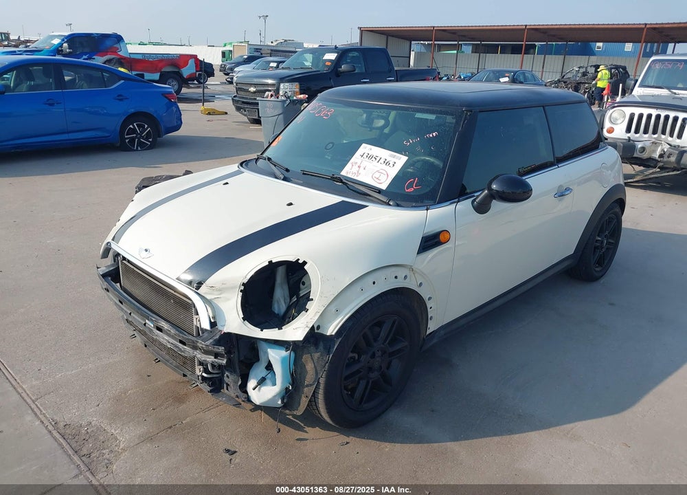 2012 MINI COOPER VIN: WMWSU3C54CT262626