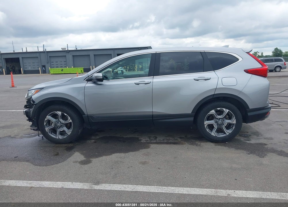 2017 HONDA CR-V VIN: 5J6RW2H88HL008833