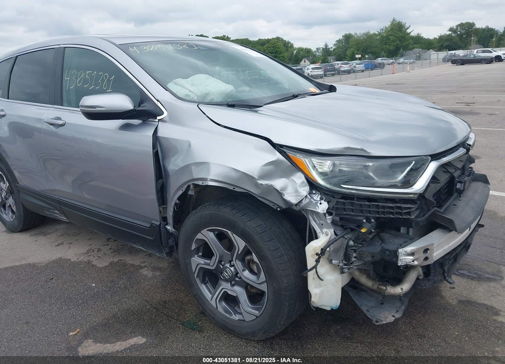 2017 HONDA CR-V VIN: 5J6RW2H88HL008833