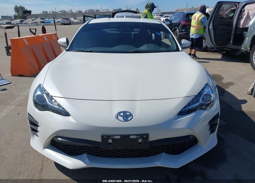 2020 TOYOTA GR 86 VIN: JF1ZNAA17L8753381