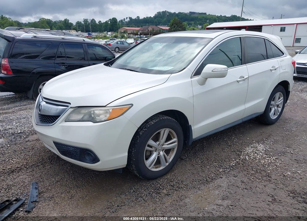 2015 ACURA RDX VIN: 5J8TB3H31FL009483