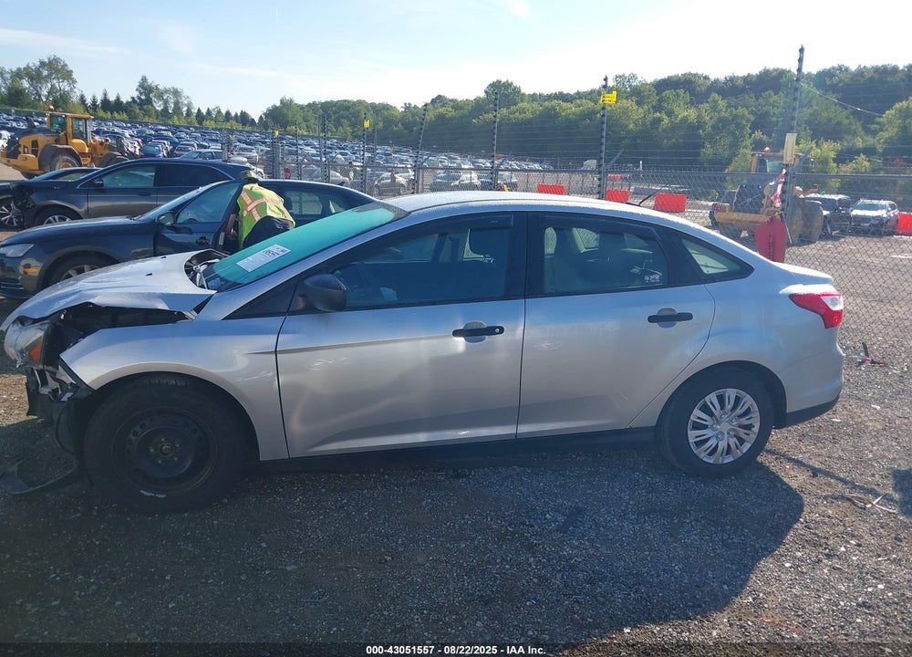 2012 FORD FOCUS VIN: 1FAHP3E23CL303924