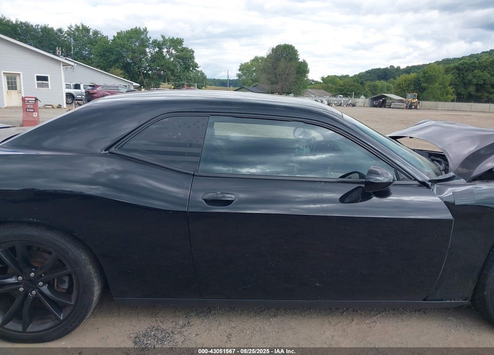 2016 DODGE CHALLENGER SXT VIN: 2C3CDZAG1GH195506