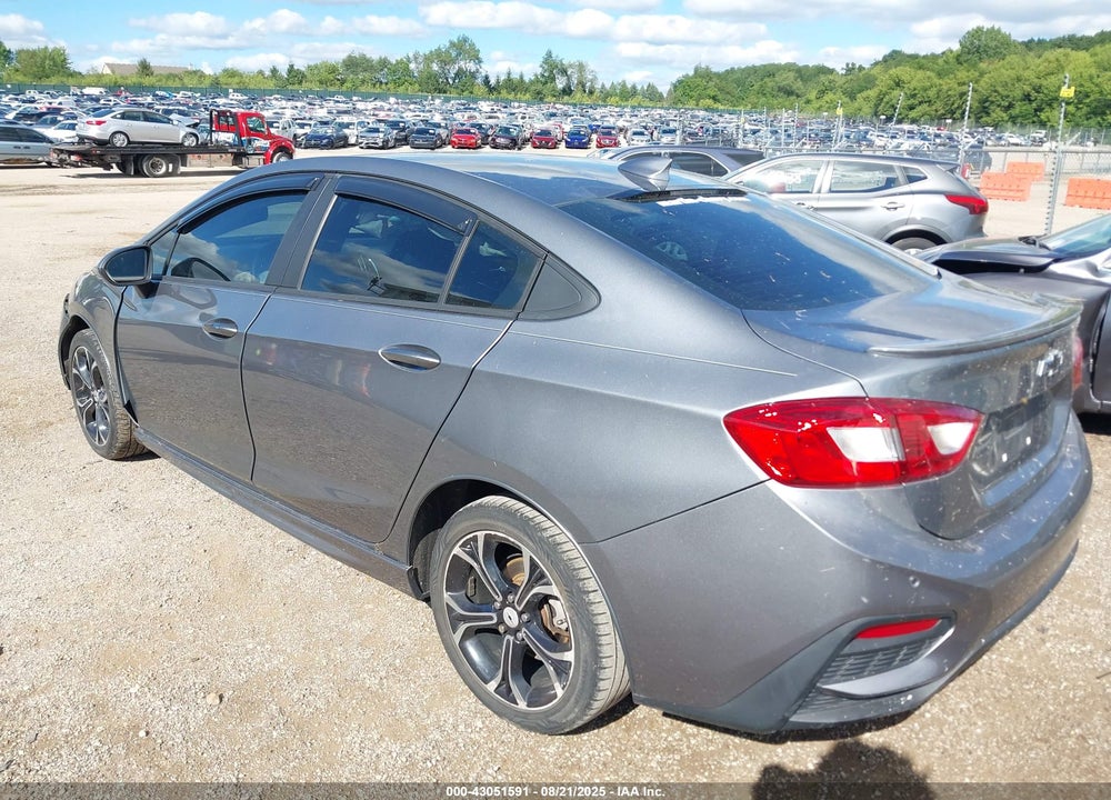 2019 CHEVROLET CRUZE LT VIN: 1G1BE5SM7K7110828