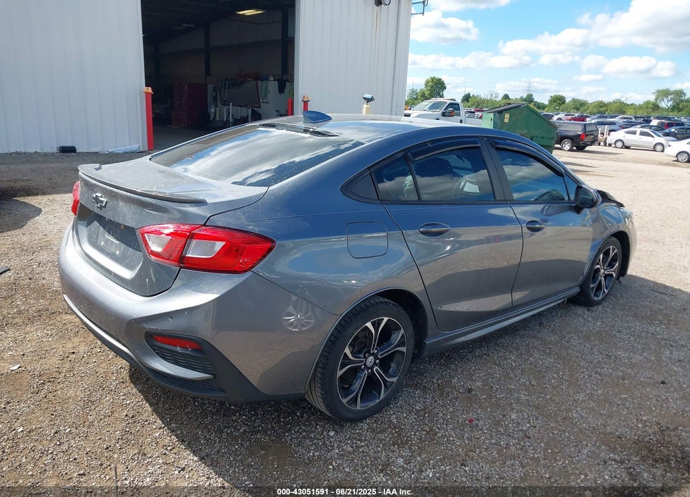 2019 CHEVROLET CRUZE LT VIN: 1G1BE5SM7K7110828