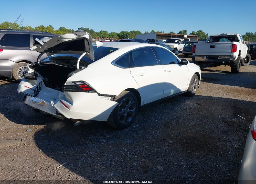 2024 HONDA ACCORD EX VIN: 1HGCY1F39RA026103