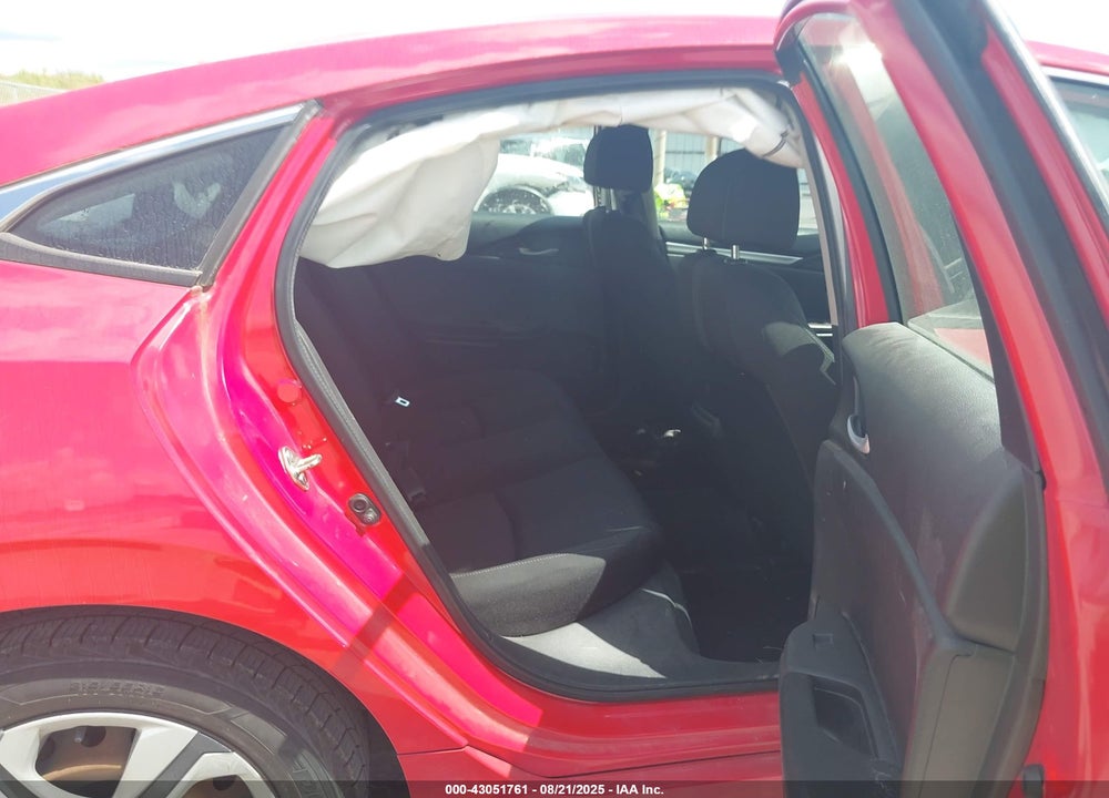 2016 HONDA CIVIC VIN: 2HGFC2F57GH527508