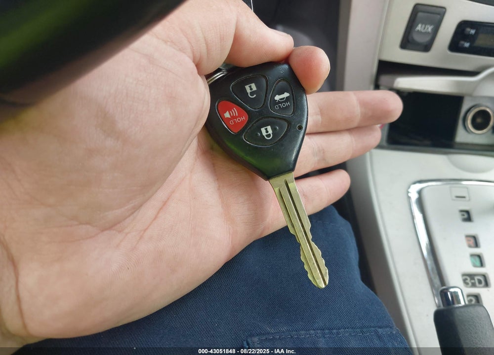 2010 TOYOTA COROLLA S VIN: 2T1BU4EE4AC469804