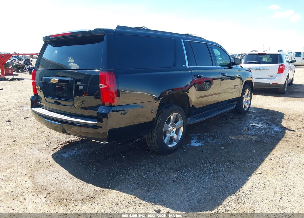 2019 CHEVROLET SUBURBAN LT VIN: 1GNSCHKC1KR396161
