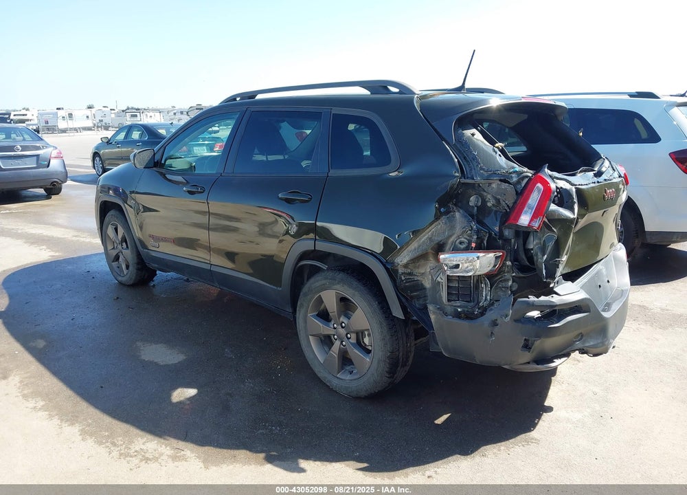 2017 JEEP CHEROKEE VIN: 1C4PJMCB8HW503655