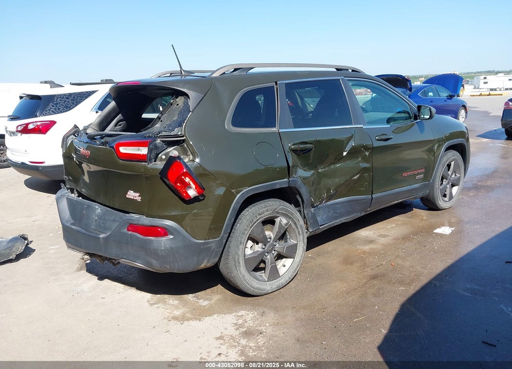 2017 JEEP CHEROKEE VIN: 1C4PJMCB8HW503655