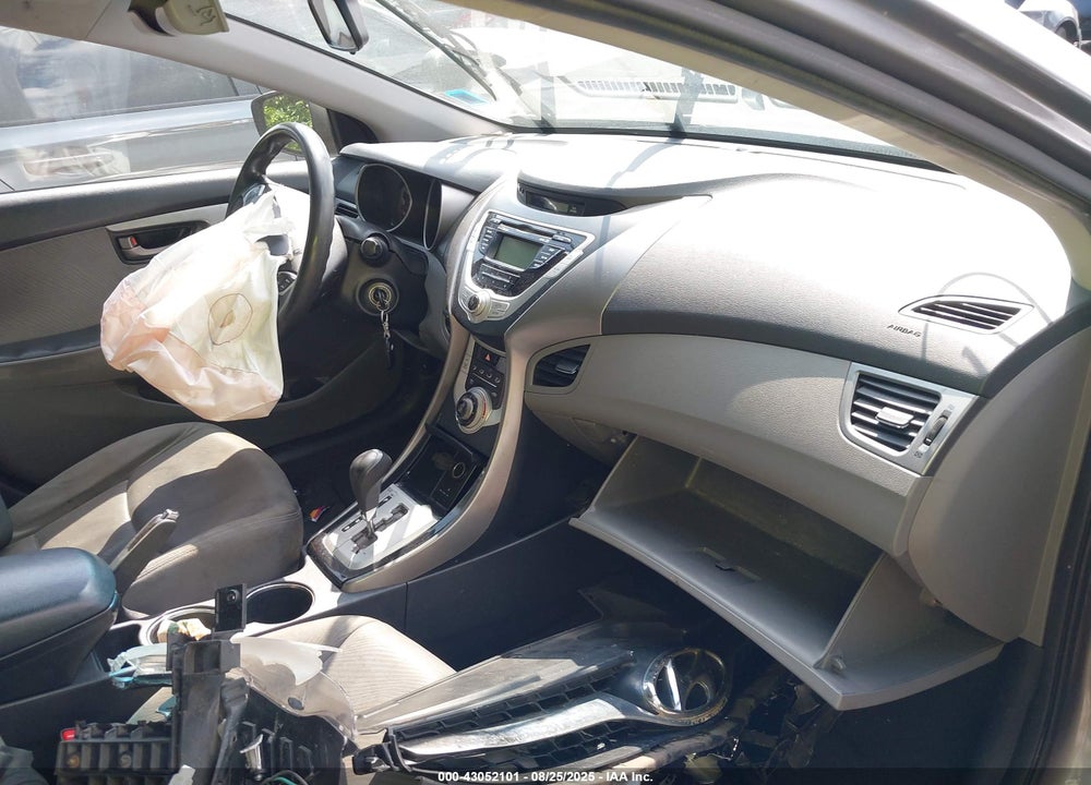 2012 HYUNDAI ELANTRA VIN: KMHDH4AE1CU309156
