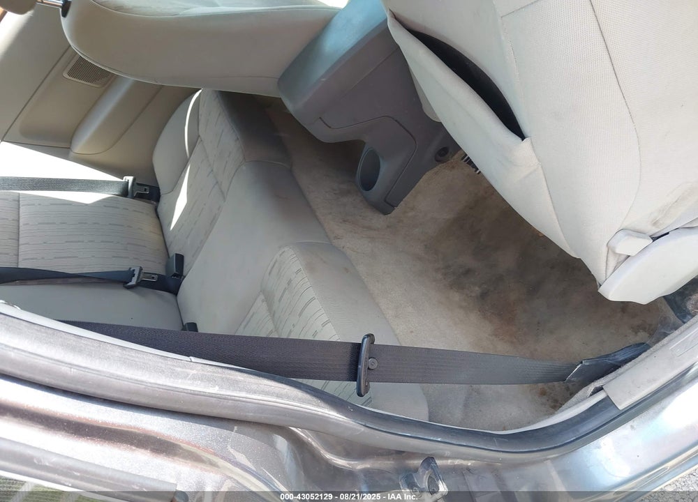 2010 FORD FOCUS VIN: 1FAHP3CN4AW150866