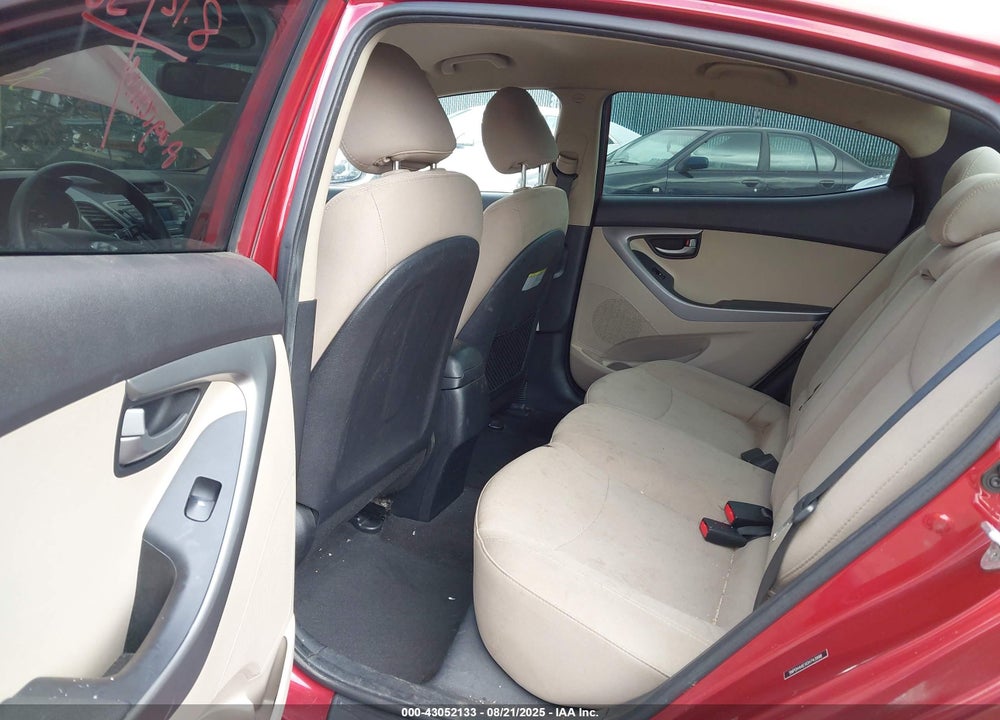 2016 HYUNDAI ELANTRA VIN: 5NPDH4AEXGH743998