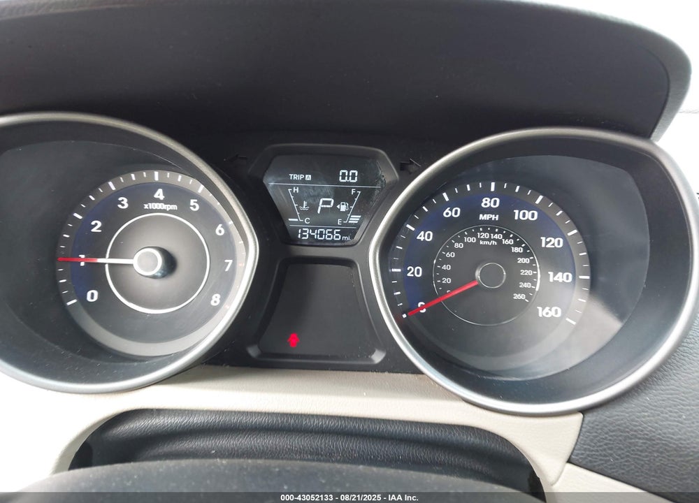 2016 HYUNDAI ELANTRA VIN: 5NPDH4AEXGH743998