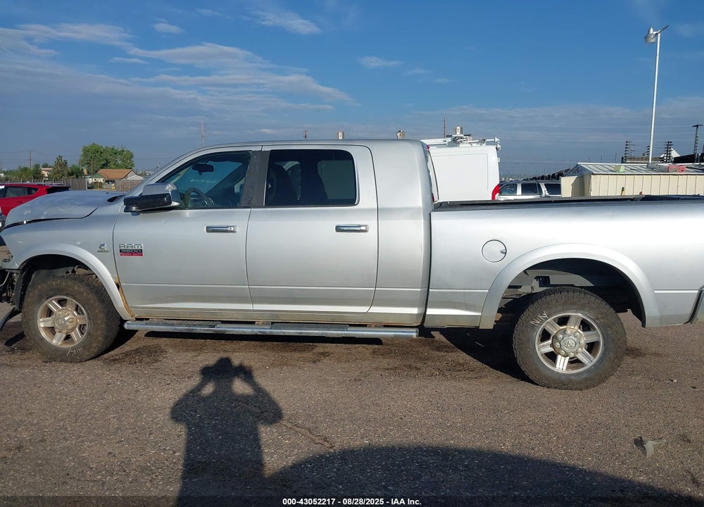 2010 DODGE RAM 3500 LARAMIE VIN: 3D73Y3HL4AG193276