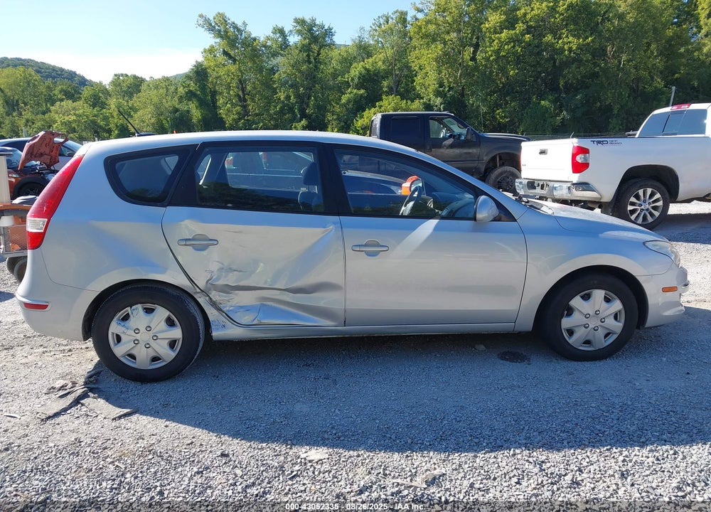 2011 HYUNDAI ELANTRA TOURING GLS VIN: KMHDB8AE6BU093053