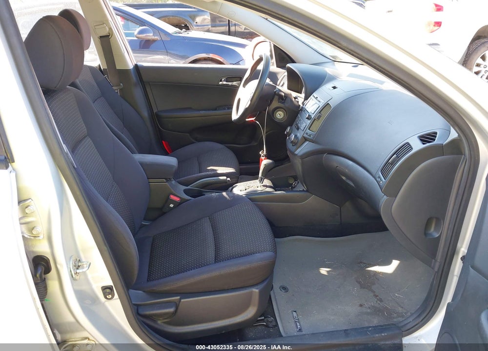 2011 HYUNDAI ELANTRA TOURING GLS VIN: KMHDB8AE6BU093053