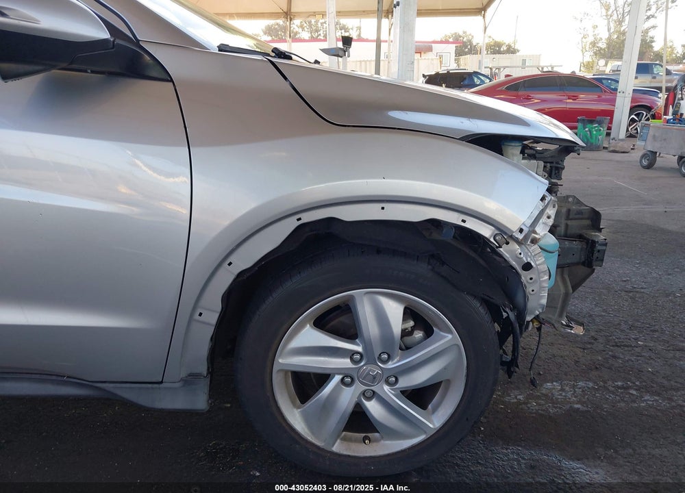 2019 HONDA HR-V VIN: 3CZRU5H59KM716673