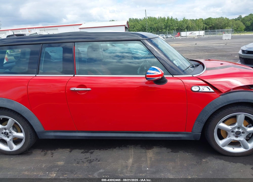 2009 MINI COOPER S CLUBMAN VIN: WMWMM33519TP92540