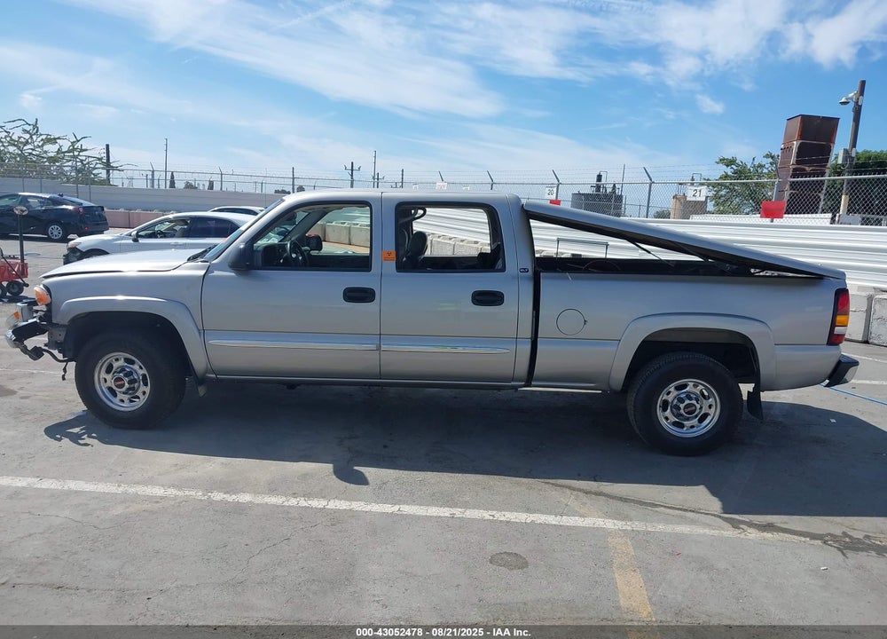 2005 GMC SIERRA 1500HD SLE VIN: 1GTGC13U15F891432