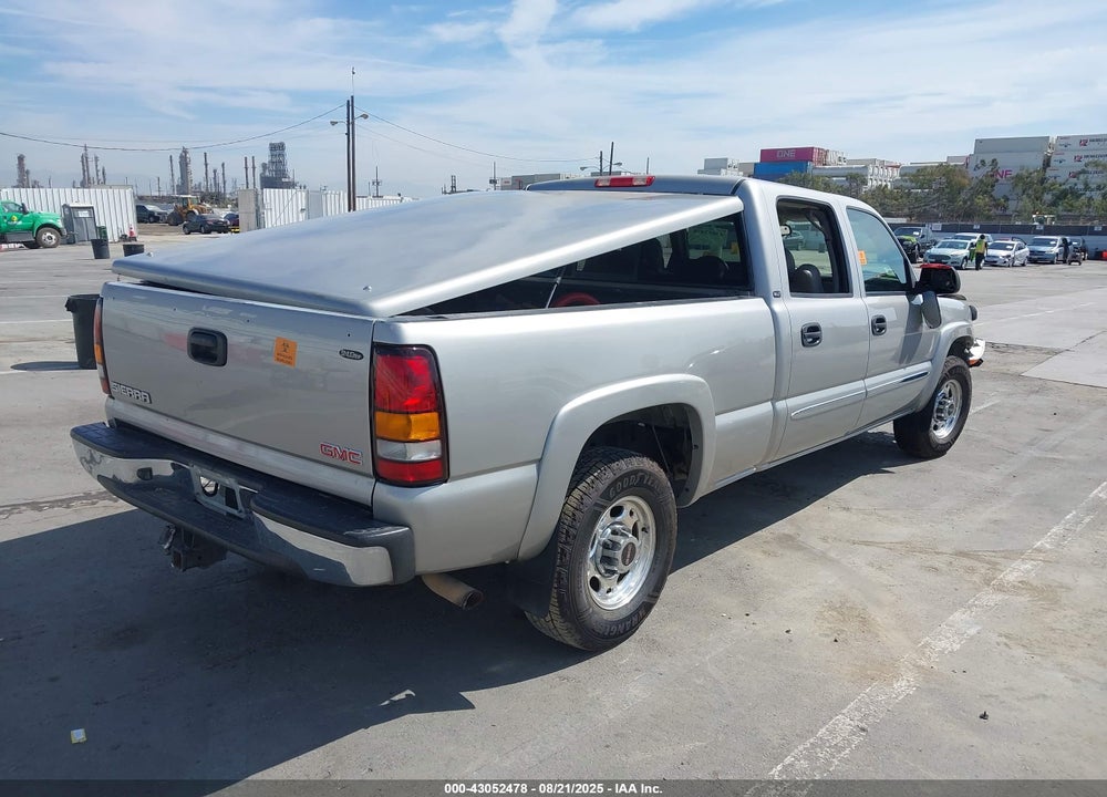 2005 GMC SIERRA 1500HD SLE VIN: 1GTGC13U15F891432
