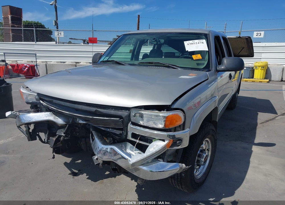 2005 GMC SIERRA 1500HD SLE VIN: 1GTGC13U15F891432