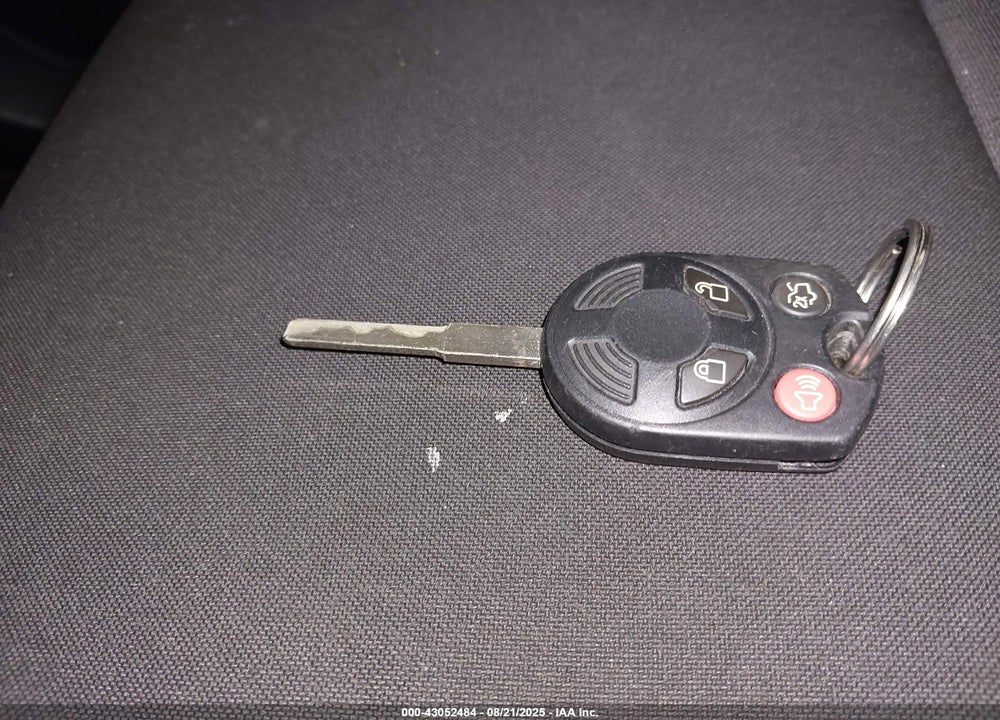 2015 FORD FOCUS VIN: 1FADP3K25FL260226