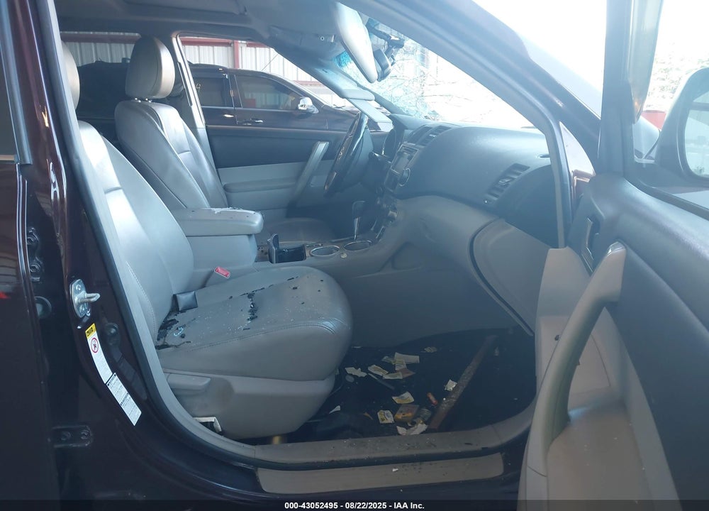 2013 TOYOTA HIGHLANDER VIN: 5TDBK3EH3DS220674