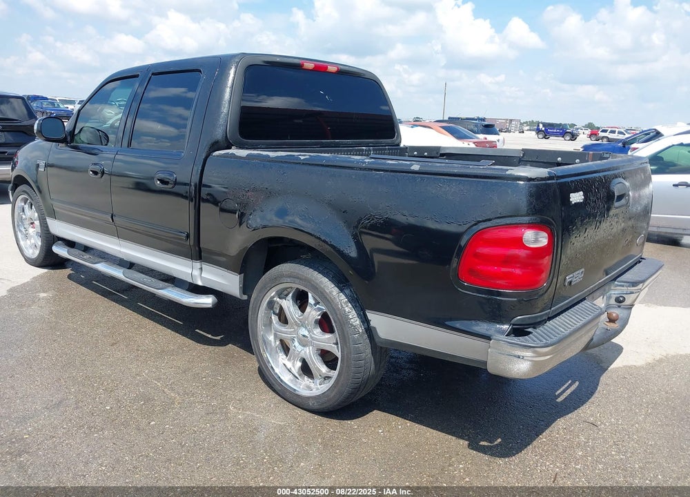 2002 FORD F-150 LARIAT/XLT VIN: 1FTRW07622KB51333