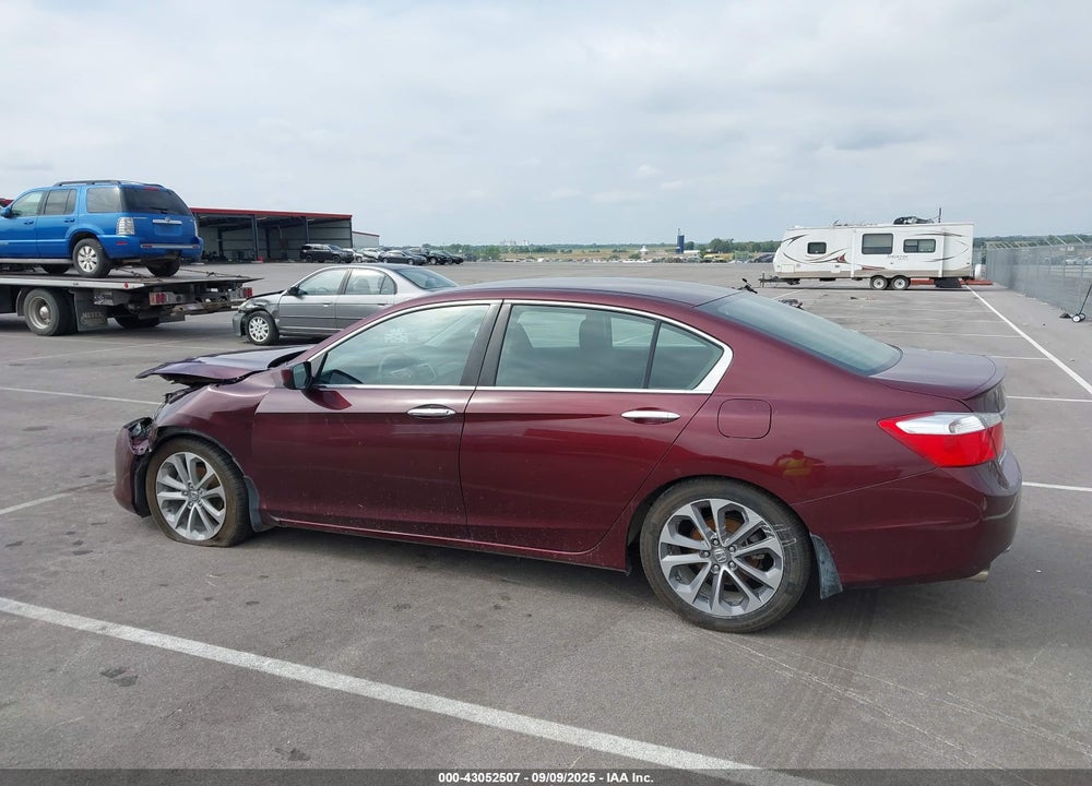 2013 HONDA ACCORD VIN: 1HGCR2F52DA235292