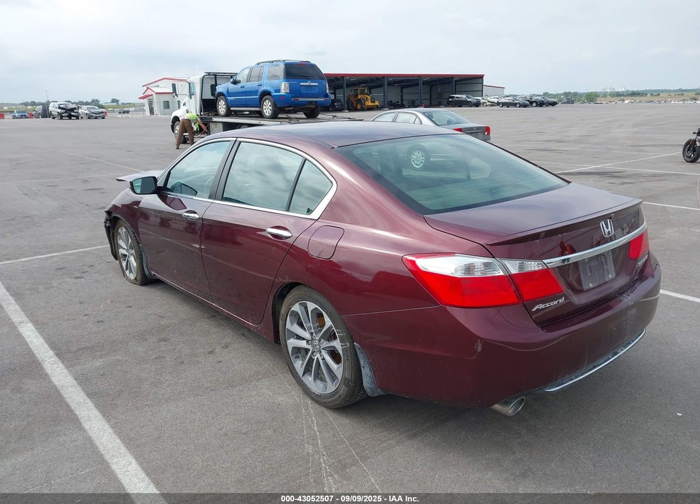 2013 HONDA ACCORD VIN: 1HGCR2F52DA235292