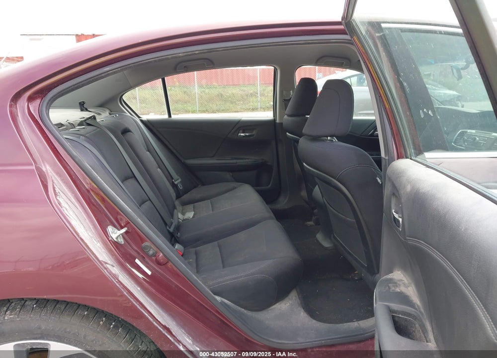 2013 HONDA ACCORD VIN: 1HGCR2F52DA235292
