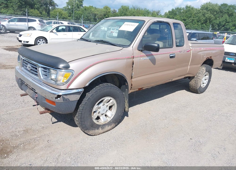 1995 TOYOTA TACOMA XTRACAB VIN: 4TAVN73F0SZ068017