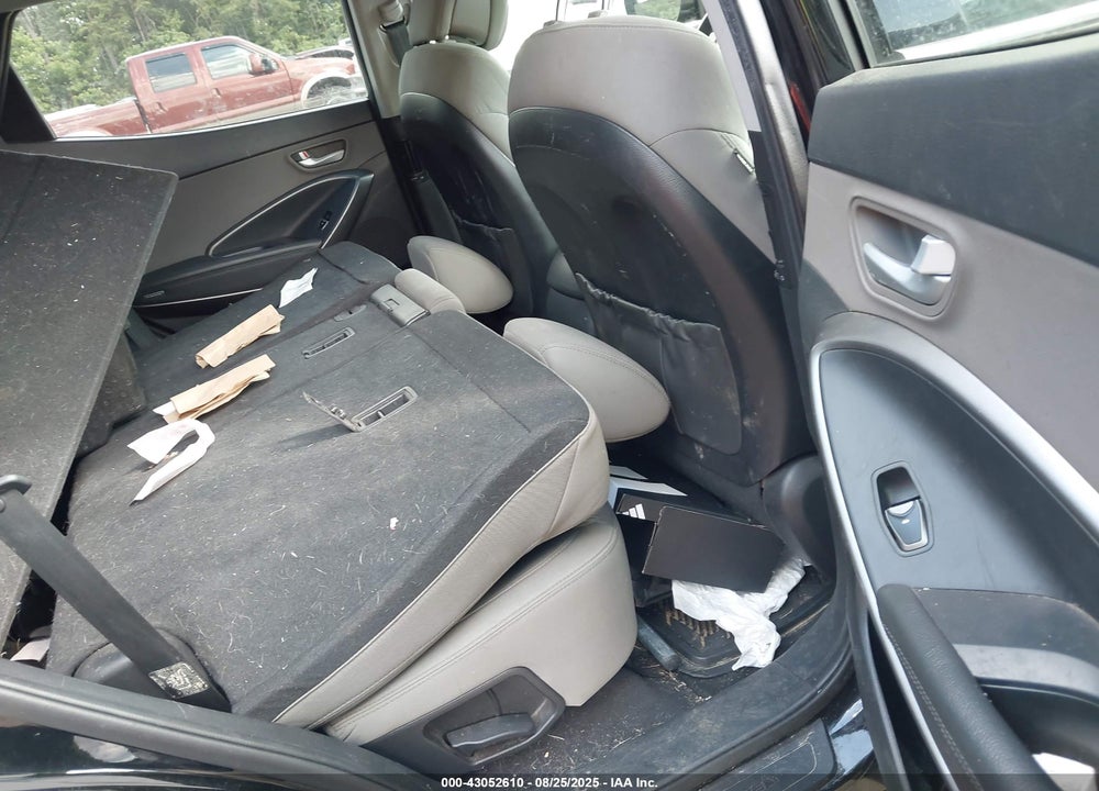 2017 HYUNDAI SANTA FE VIN: 5NMZTDLB5HH010764