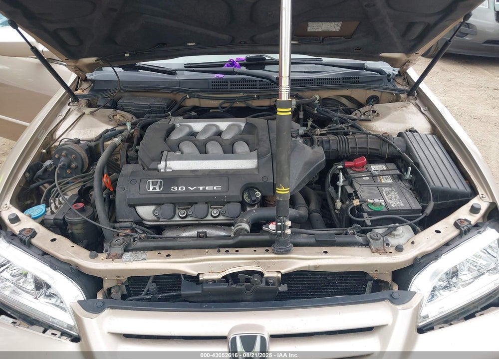 2001 HONDA ACCORD 3.0 EX VIN: 1HGCG16531A085429