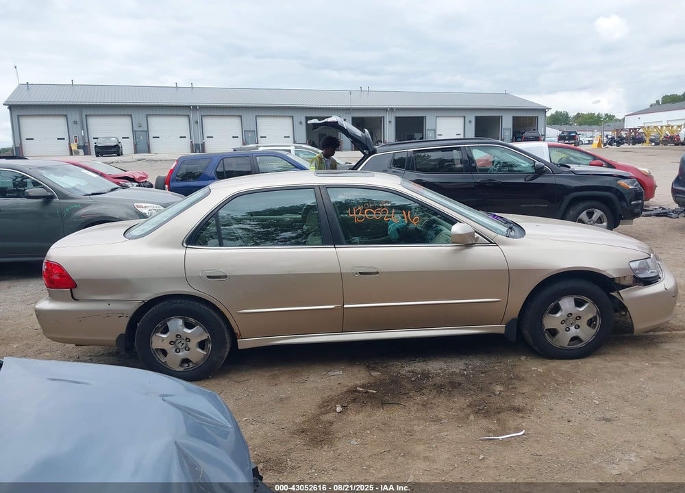 2001 HONDA ACCORD 3.0 EX VIN: 1HGCG16531A085429