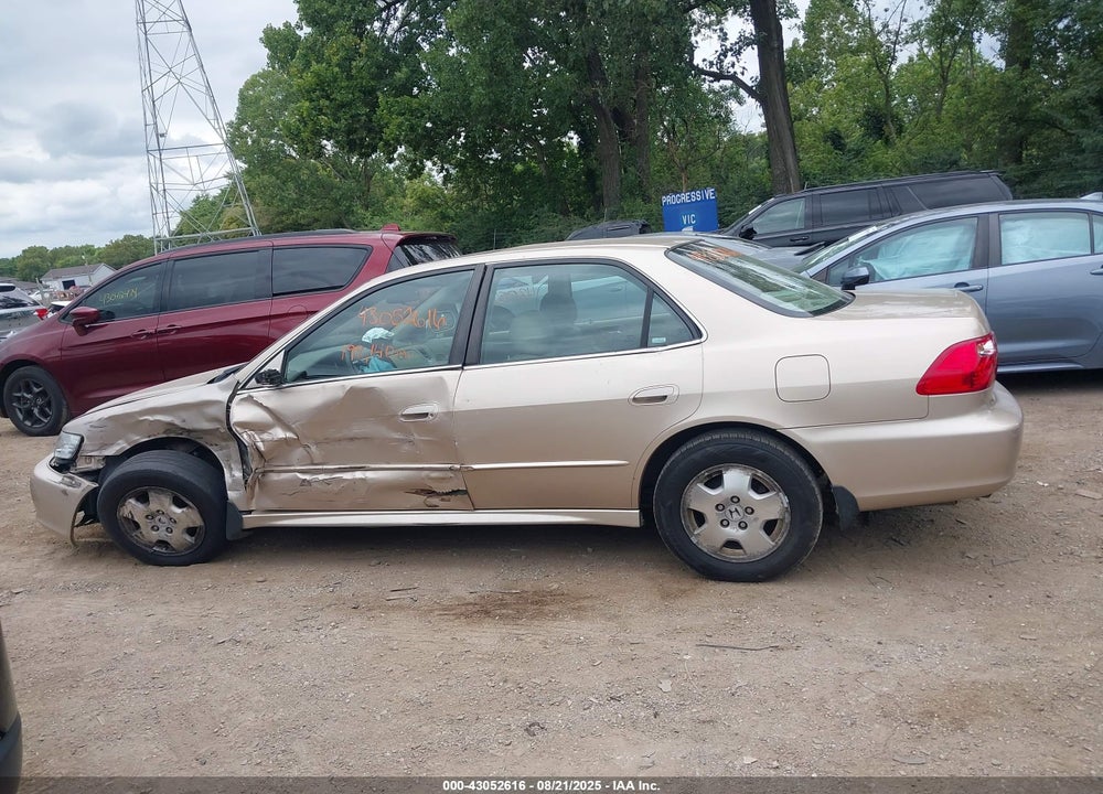 2001 HONDA ACCORD 3.0 EX VIN: 1HGCG16531A085429